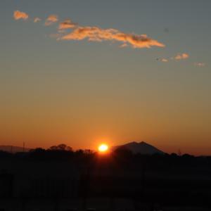 琵琶塚古墳から眺めた初日の出