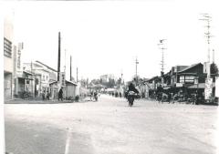 昭和29年頃の駅前商店街