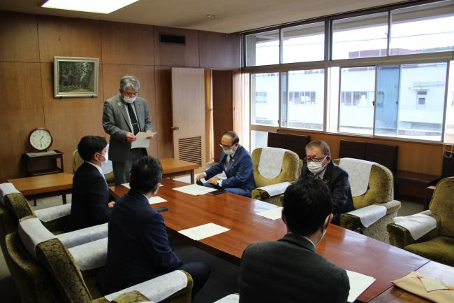 策定協議会・検討委員会の設立02