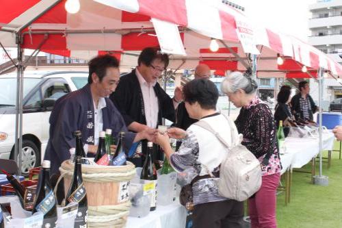 酒蔵まつり（6月上旬・隔年開催）