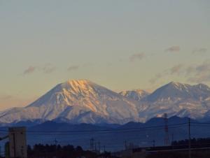 男体山