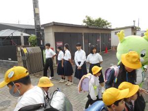 小中あいさつ運動５
